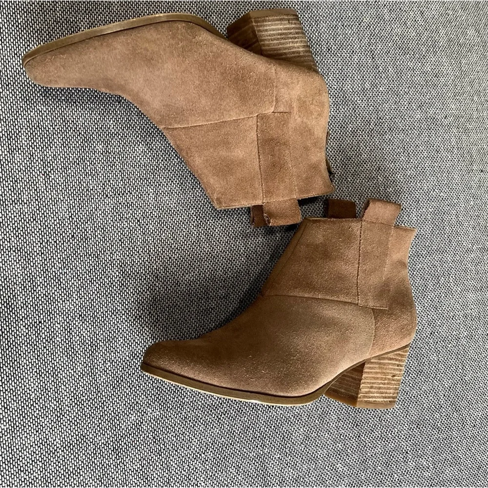 Sole Society women‎ cow leather booties size 8